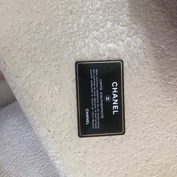 Chanel Pink Fuchsia 2.55 sheepskin chevron bag . - Picture 9 of 11